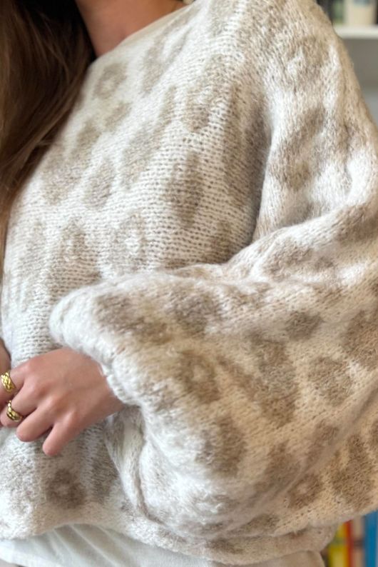 Big Softie Leopard Roo Knit Ecru & Latte